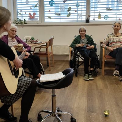 Vánoční muzikoterapie