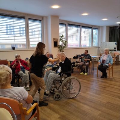 Hodina tance s Lucií