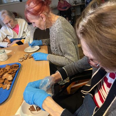 Pečení perníčků