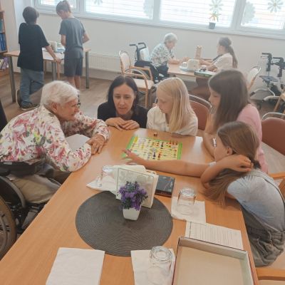 Projekt Obejmi hrou